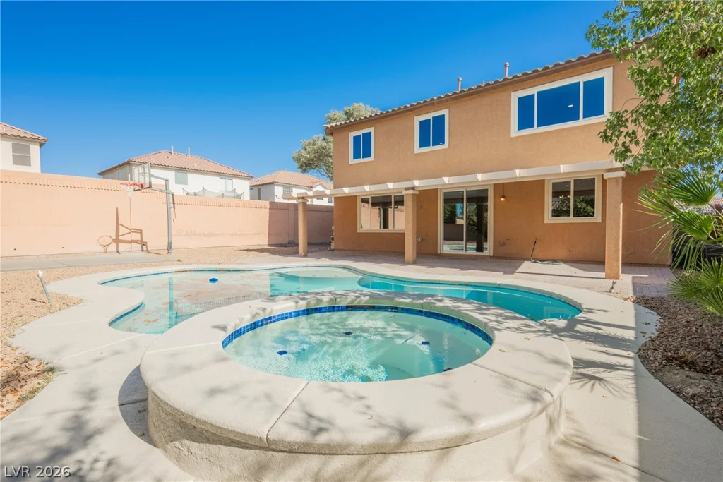 305 Petrus, North Las Vegas, NV 89031