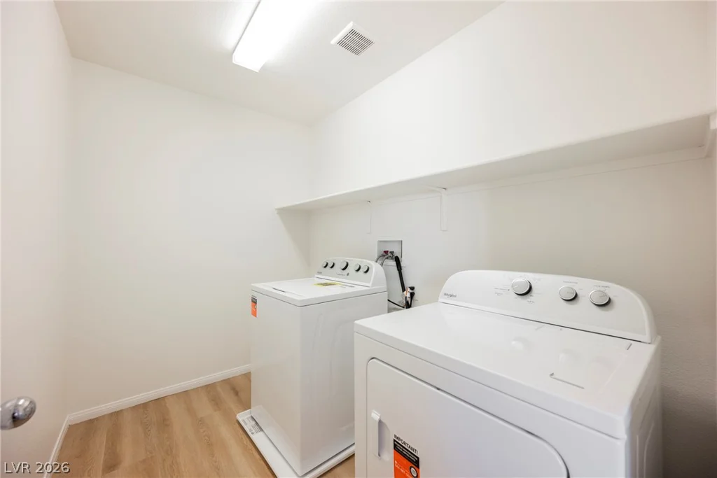 305 Petrus, North Las Vegas, NV 89031