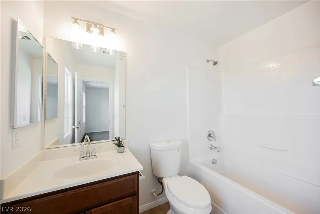 305 Petrus, North Las Vegas, NV 89031