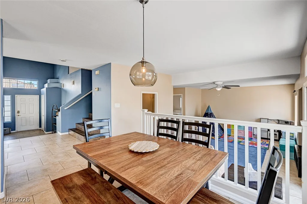 7813 Falconwing, Las Vegas, NV 89131