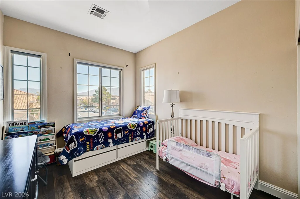 7813 Falconwing, Las Vegas, NV 89131