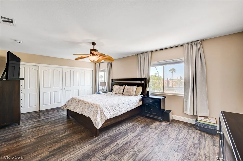 7813 Falconwing, Las Vegas, NV 89131