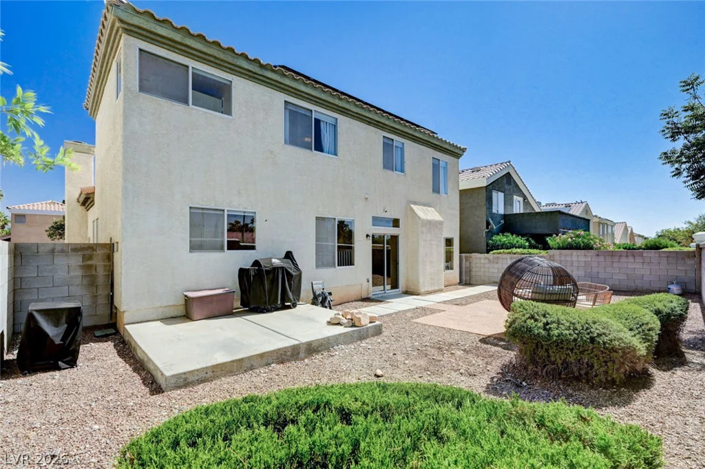 7813 Falconwing, Las Vegas, NV 89131