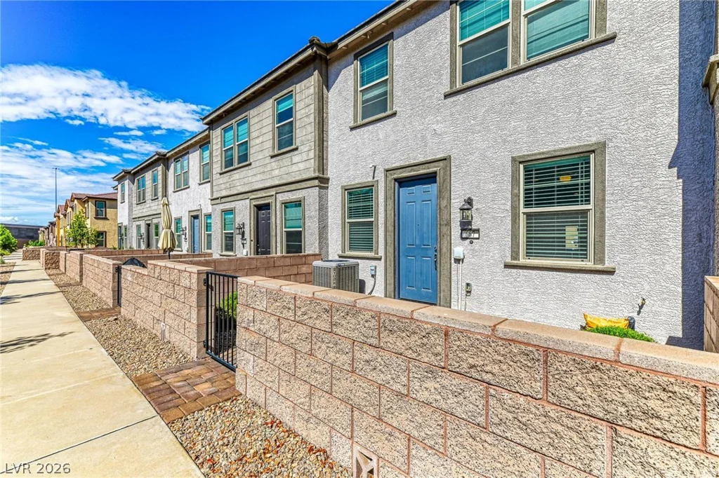667 Sleeping City, Henderson, NV 89015