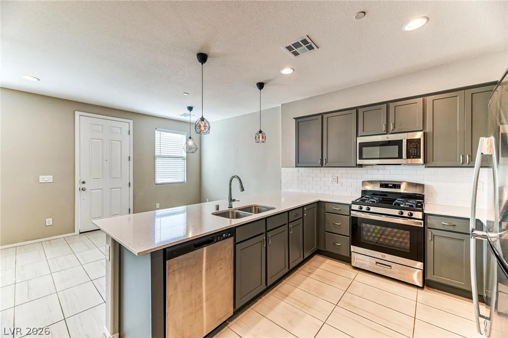 667 Sleeping City, Henderson, NV 89015