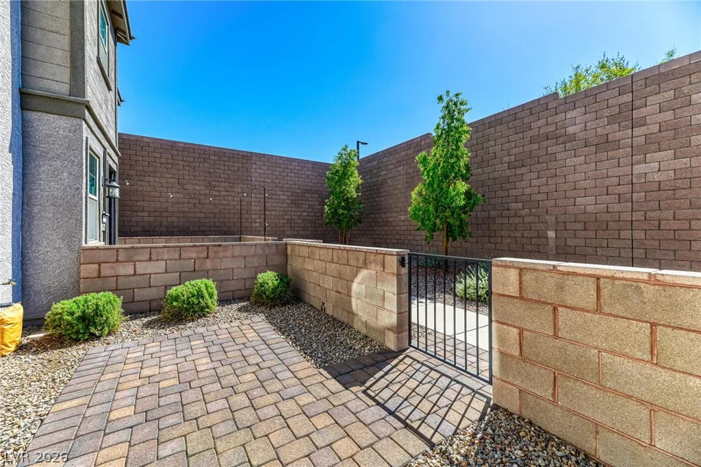 667 Sleeping City, Henderson, NV 89015