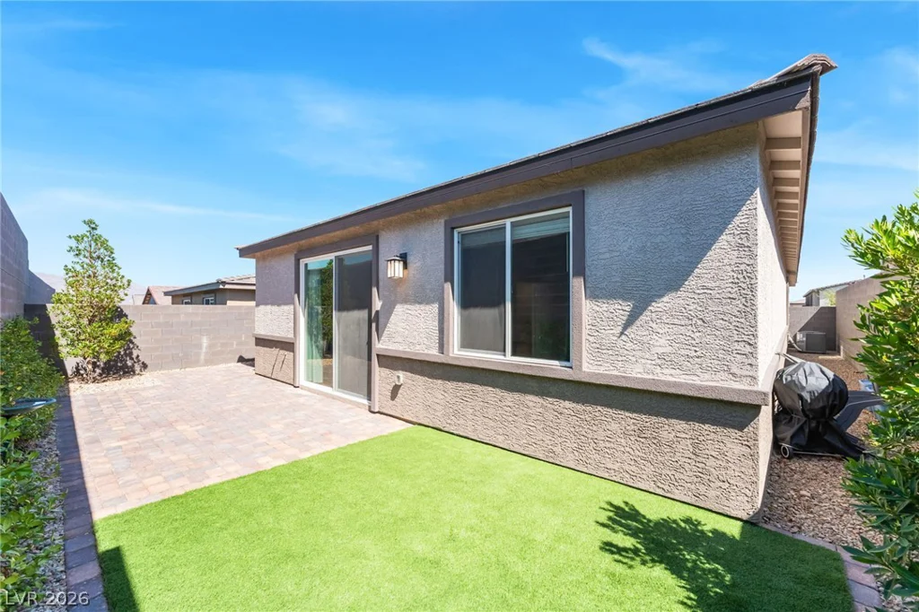 9458 Noble Fir Ridge, Las Vegas, NV 89143