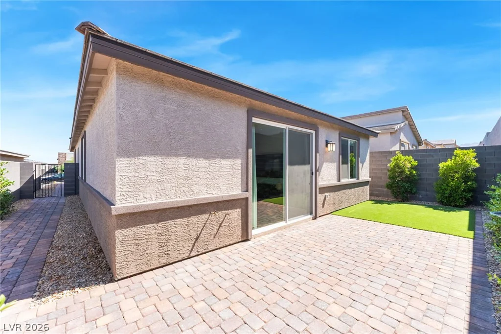 9458 Noble Fir Ridge, Las Vegas, NV 89143