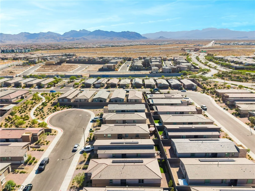 9458 Noble Fir Ridge, Las Vegas, NV 89143