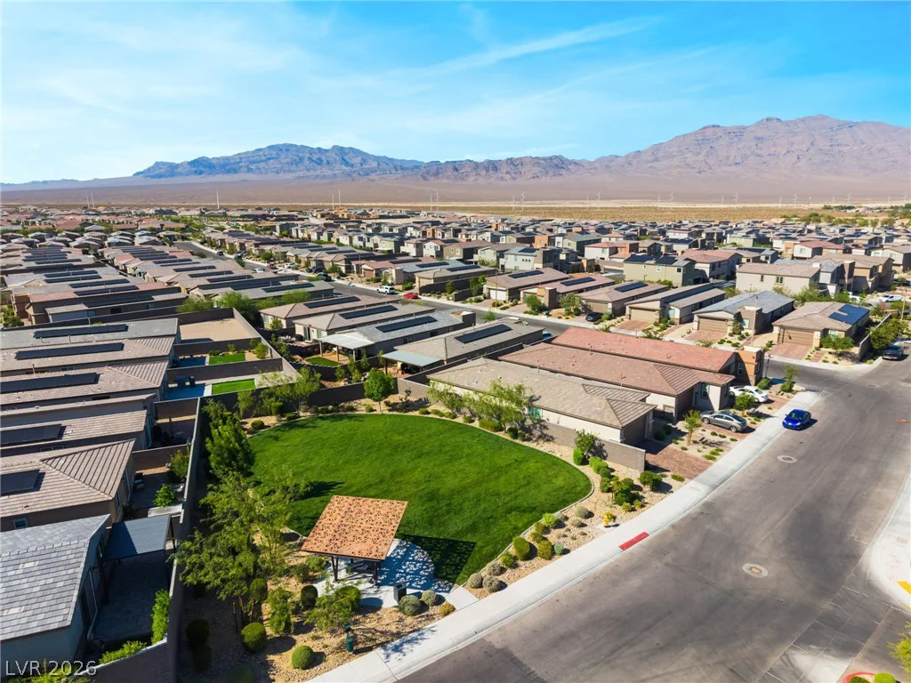 9458 Noble Fir Ridge, Las Vegas, NV 89143