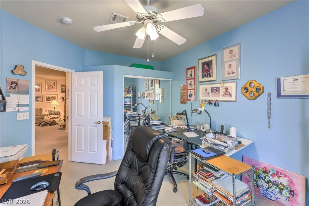 101 Breezy Tree, Las Vegas, NV 89145