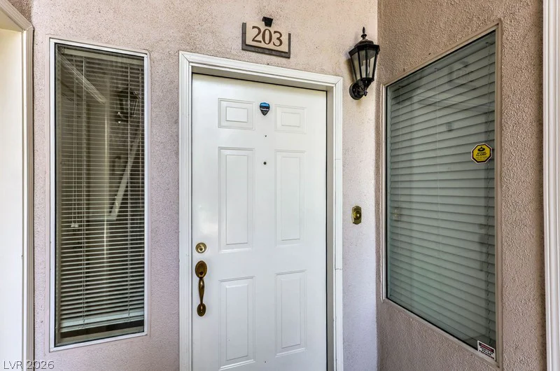 101 Breezy Tree, Las Vegas, NV 89145