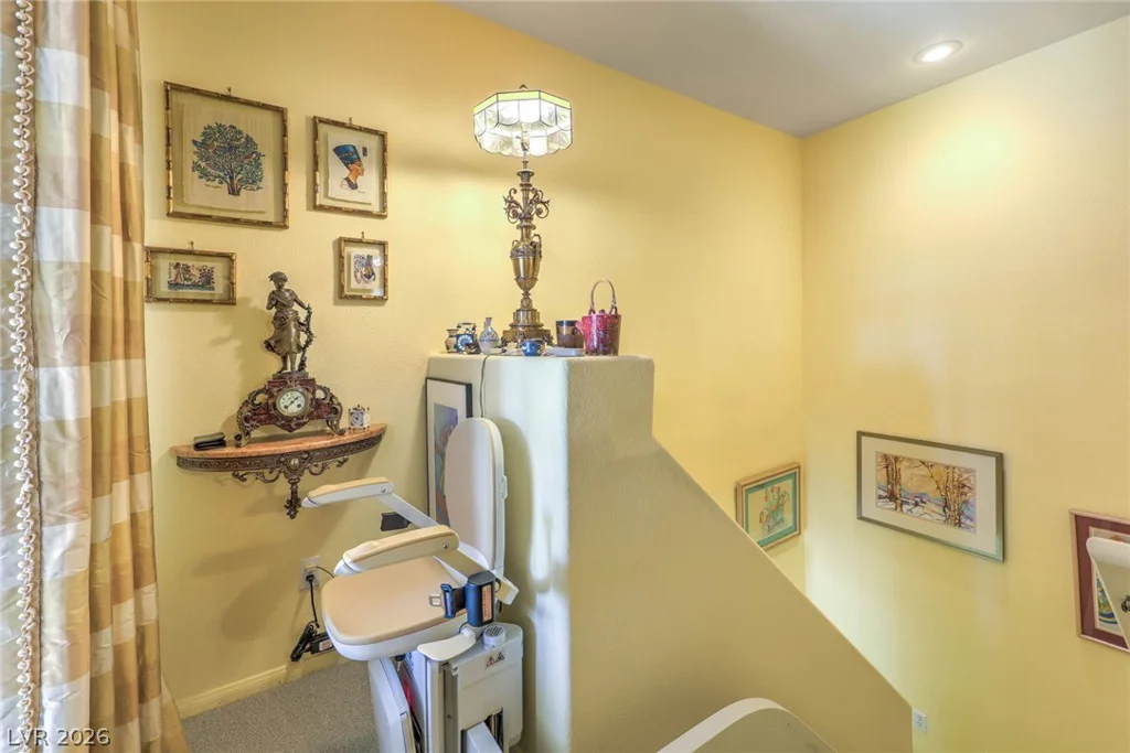 101 Breezy Tree, Las Vegas, NV 89145