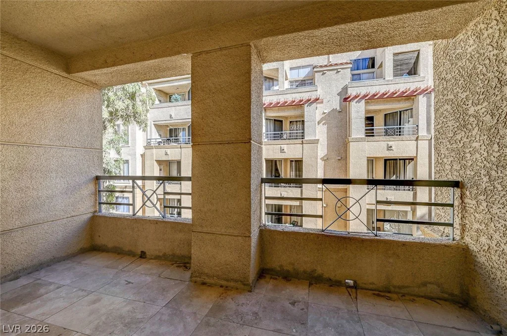 210 Flamingo, Las Vegas, NV 89169