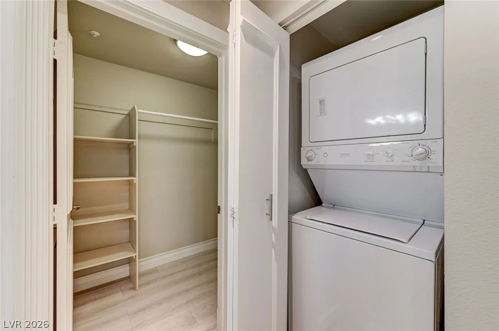 210 Flamingo, Las Vegas, NV 89169
