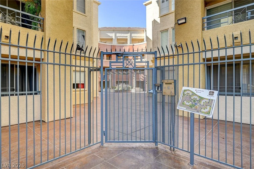 210 Flamingo, Las Vegas, NV 89169