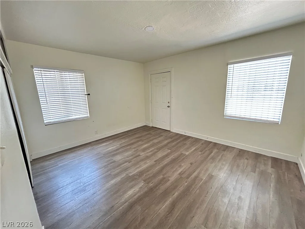 1711 Santa Paula, Las Vegas, NV 89104