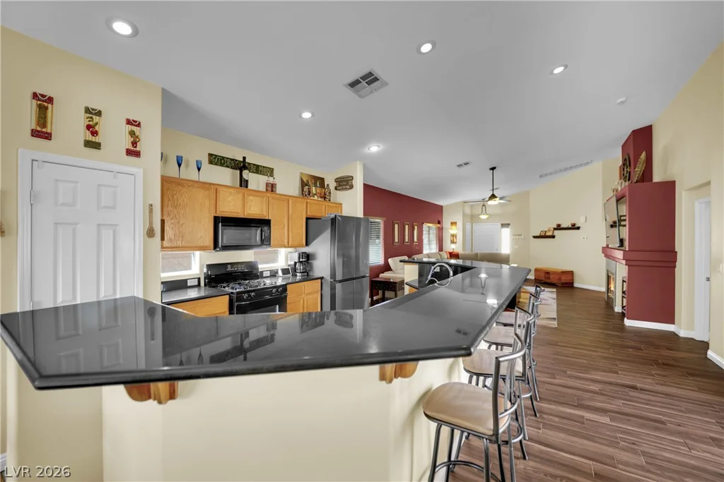 86 Harbor Coast, Las Vegas, NV 89148