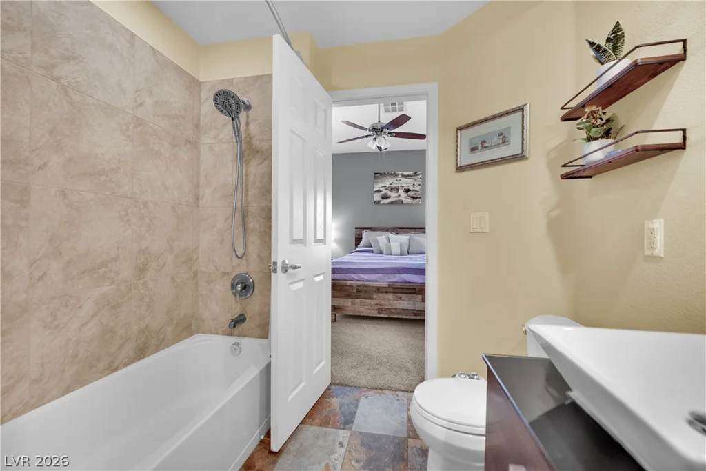 86 Harbor Coast, Las Vegas, NV 89148