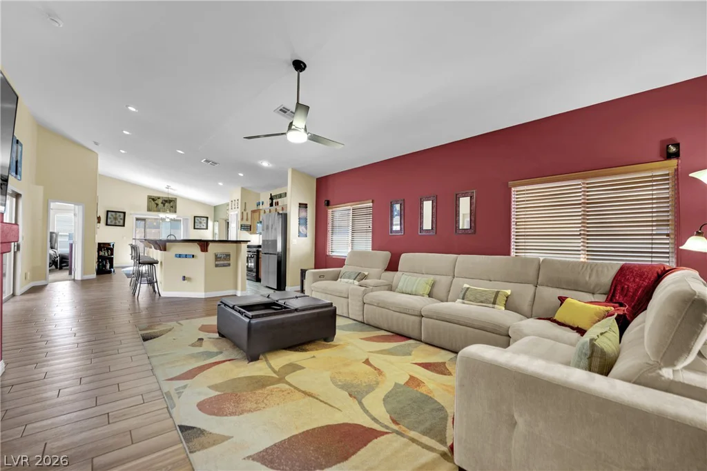 86 Harbor Coast, Las Vegas, NV 89148