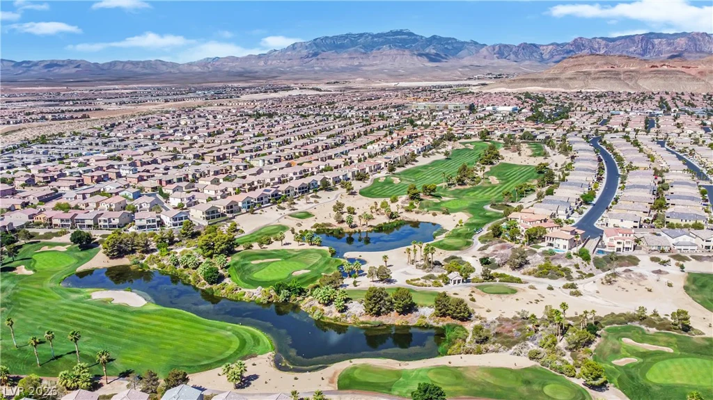 86 Harbor Coast, Las Vegas, NV 89148