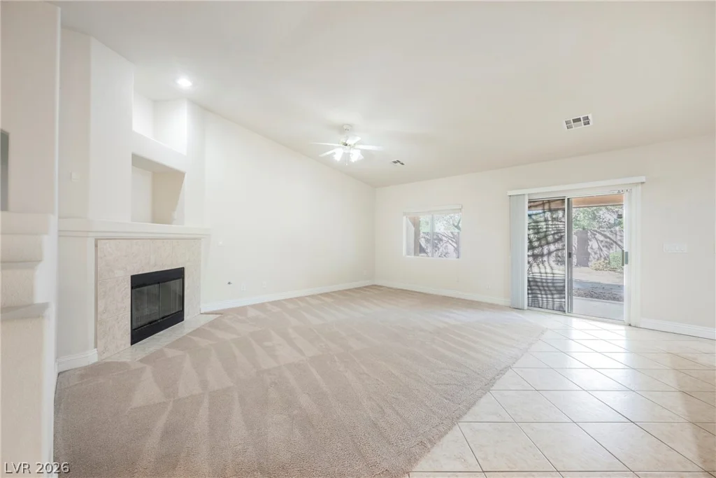 2467 Vegas Vic, Henderson, NV 89002