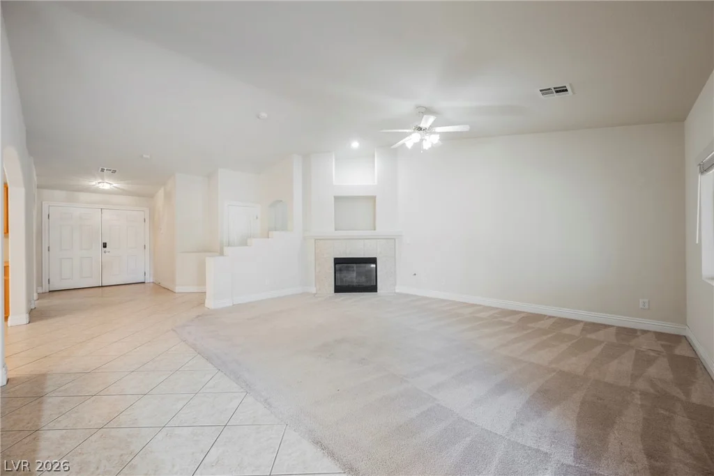 2467 Vegas Vic, Henderson, NV 89002