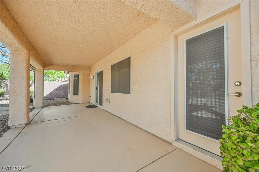2467 Vegas Vic, Henderson, NV 89002