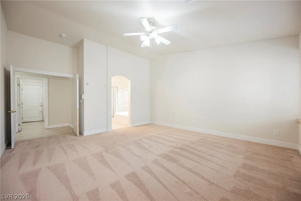 2467 Vegas Vic, Henderson, NV 89002