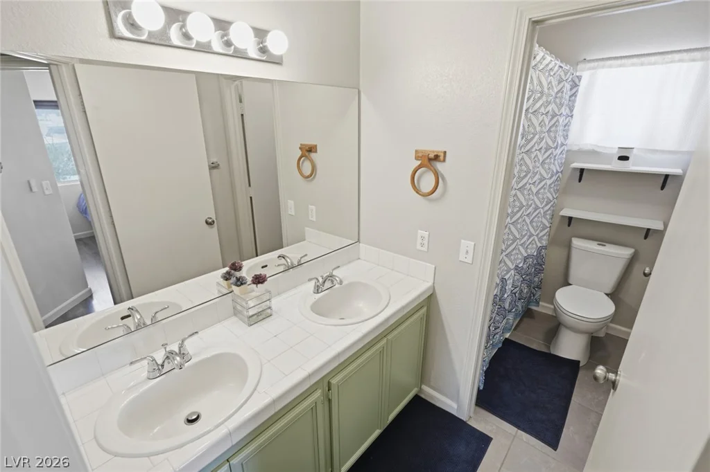 206 Oleander, Henderson, NV 89015