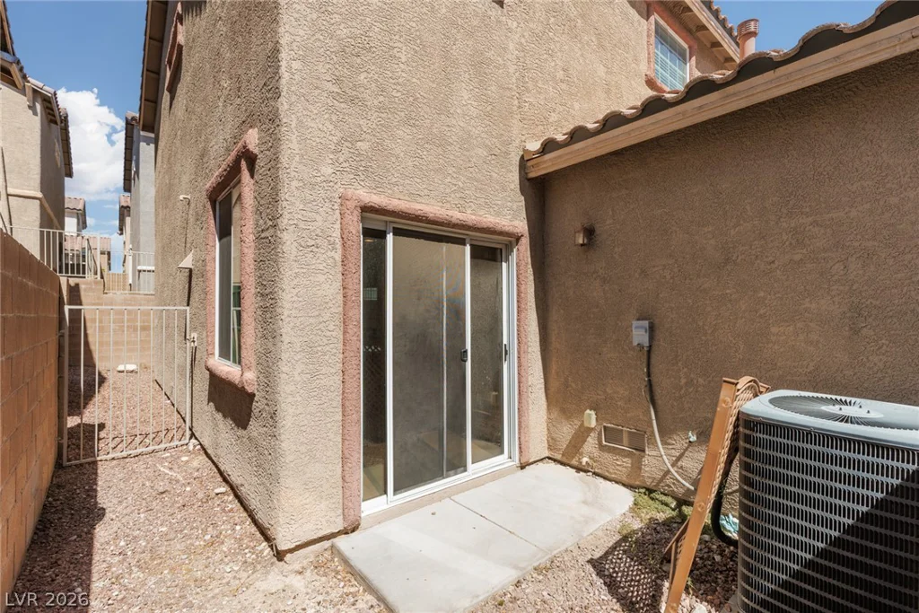 7945 Crimson Point, Las Vegas, NV 89149