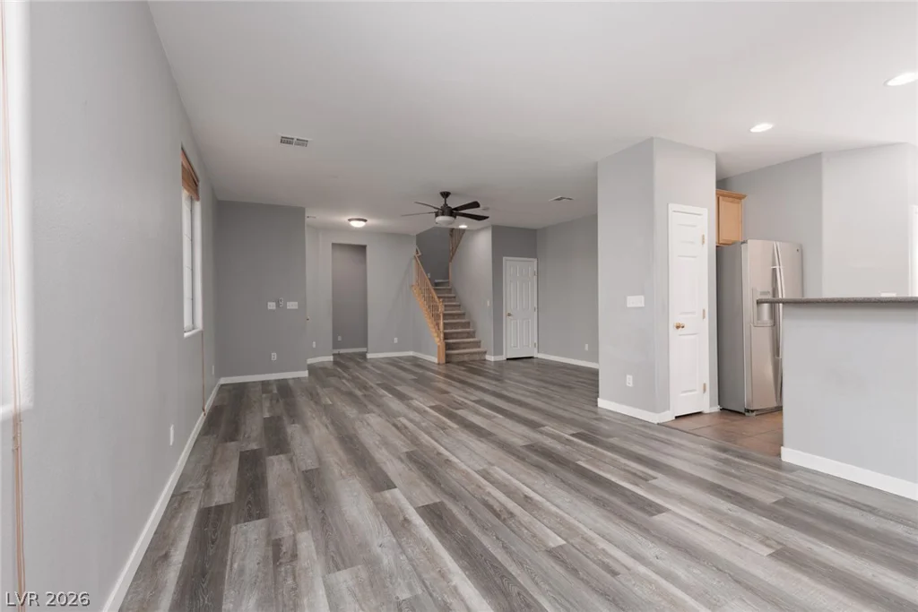 7945 Crimson Point, Las Vegas, NV 89149