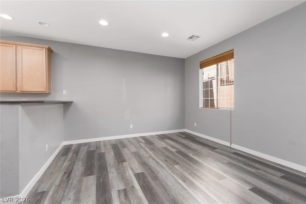 7945 Crimson Point, Las Vegas, NV 89149
