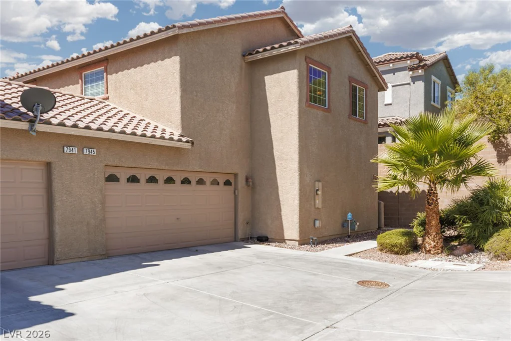 7945 Crimson Point, Las Vegas, NV 89149
