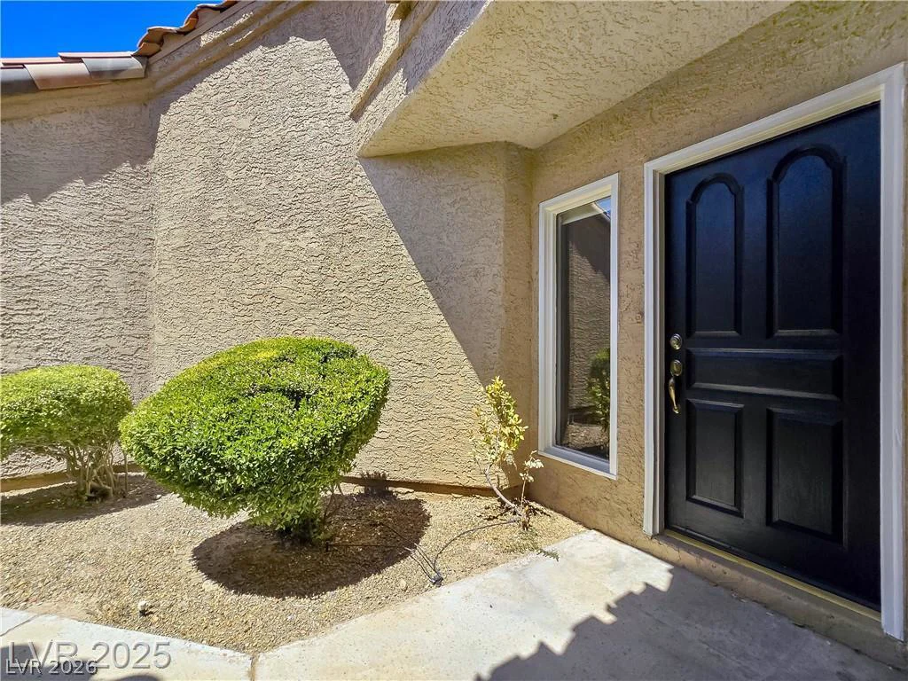 5008 Shoal Creek, Las Vegas, NV 89113