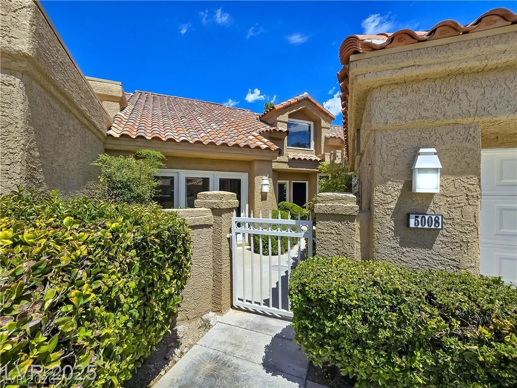 5008 Shoal Creek, Las Vegas, NV 89113