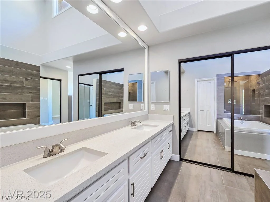 5008 Shoal Creek, Las Vegas, NV 89113