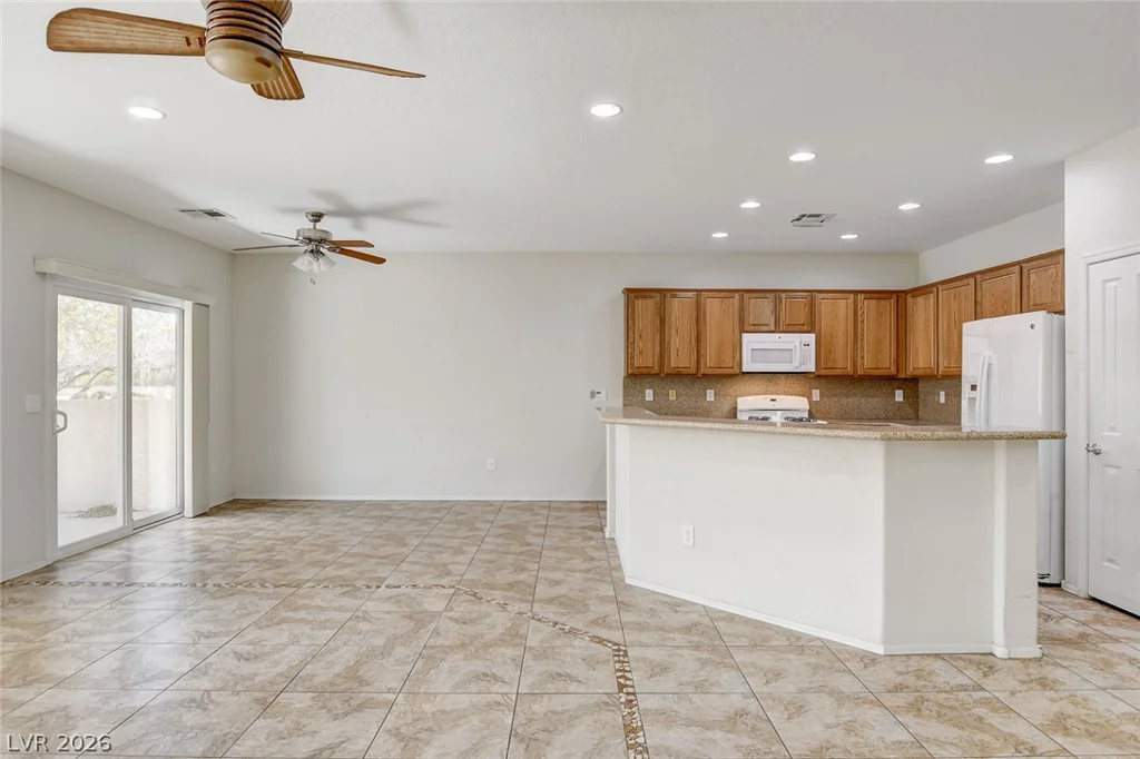 2545 Eclipsing Stars, Henderson, NV 89044