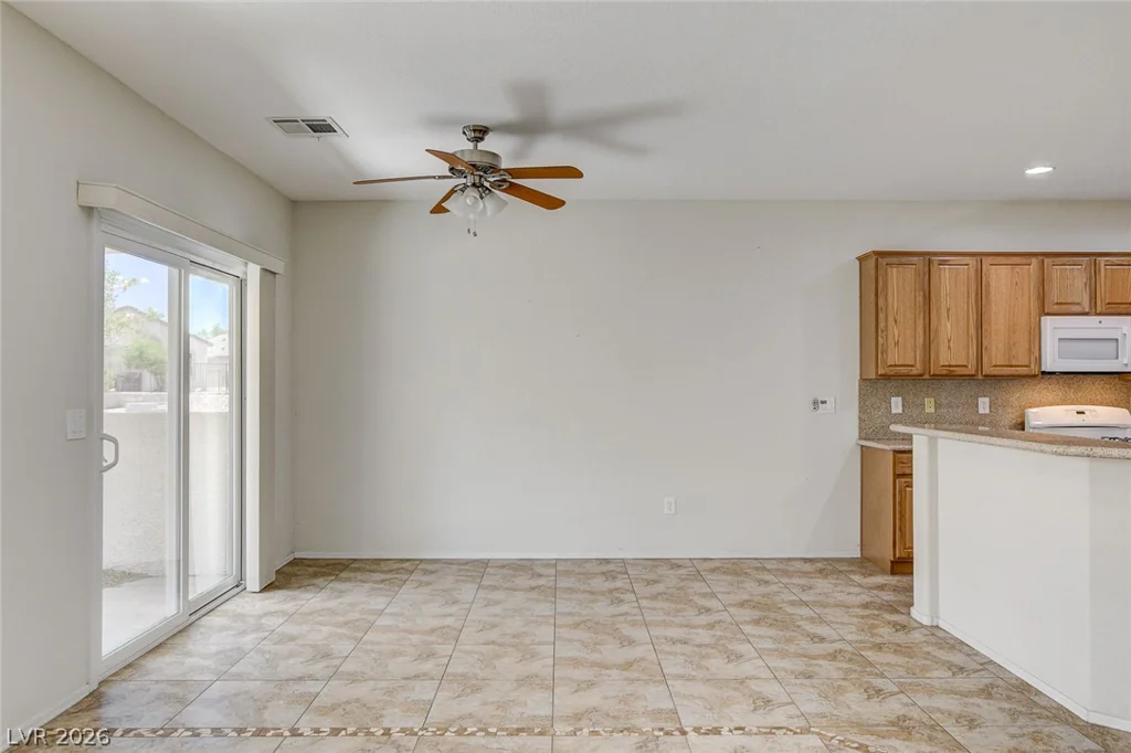 2545 Eclipsing Stars, Henderson, NV 89044