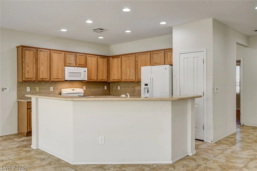 2545 Eclipsing Stars, Henderson, NV 89044