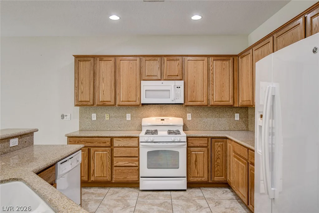 2545 Eclipsing Stars, Henderson, NV 89044
