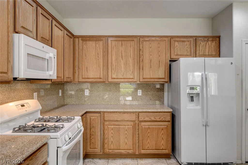 2545 Eclipsing Stars, Henderson, NV 89044
