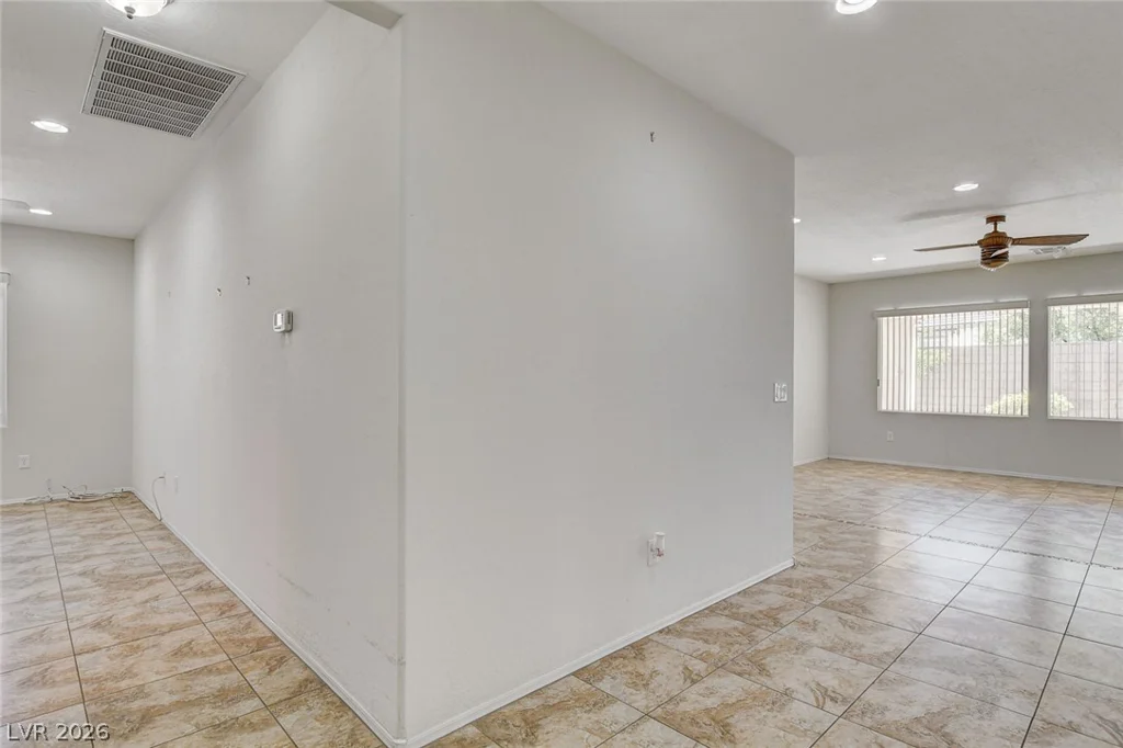 2545 Eclipsing Stars, Henderson, NV 89044