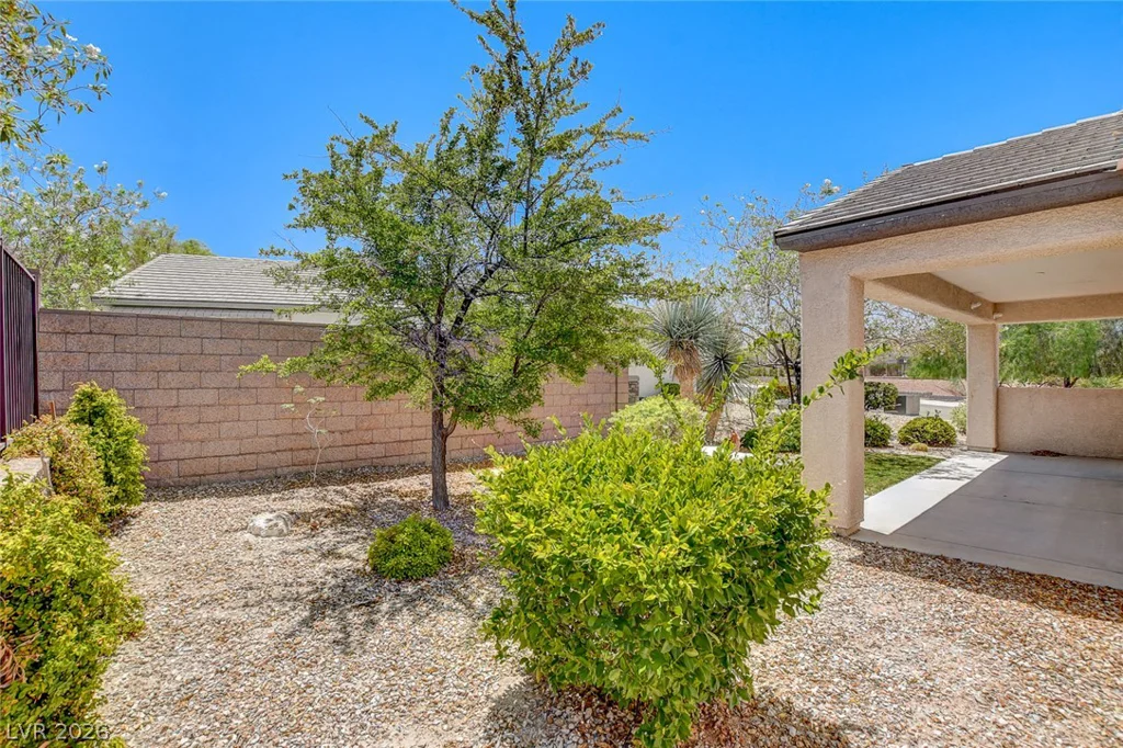 2545 Eclipsing Stars, Henderson, NV 89044