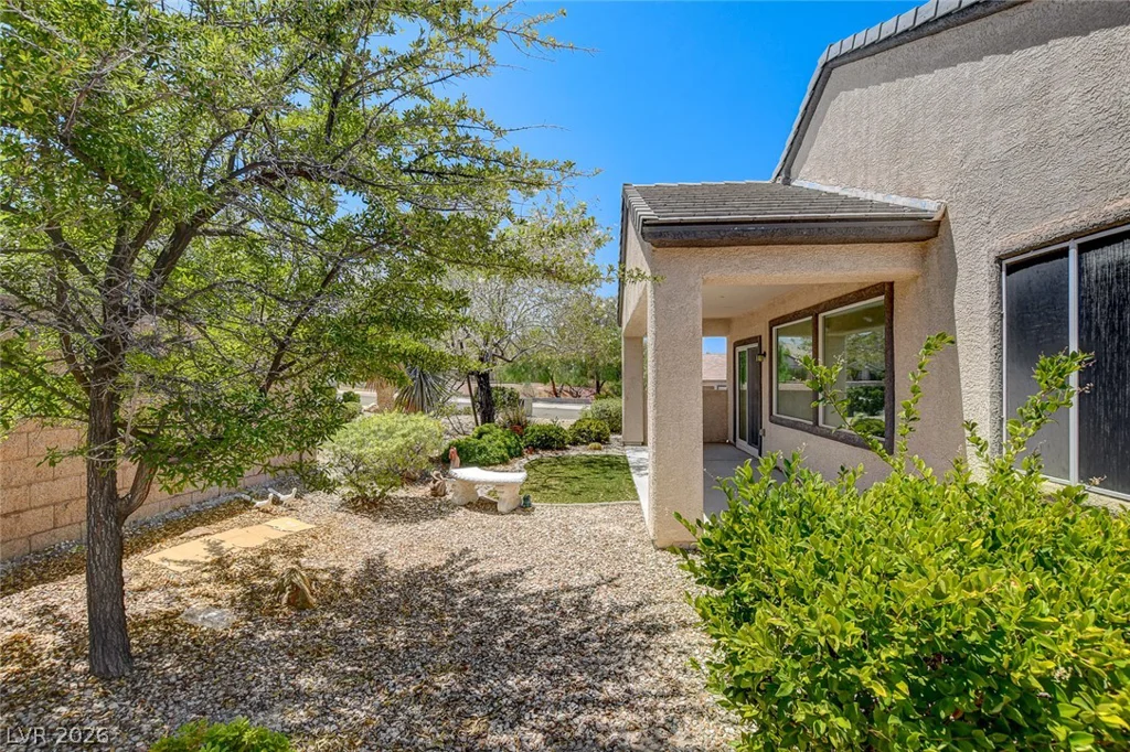 2545 Eclipsing Stars, Henderson, NV 89044