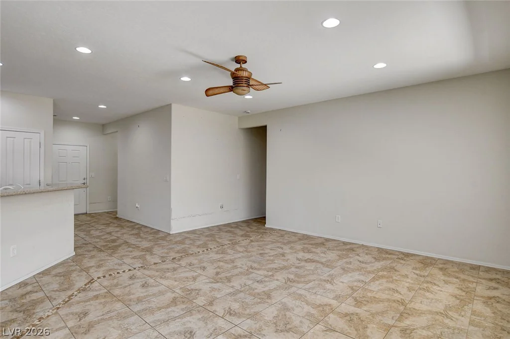 2545 Eclipsing Stars, Henderson, NV 89044