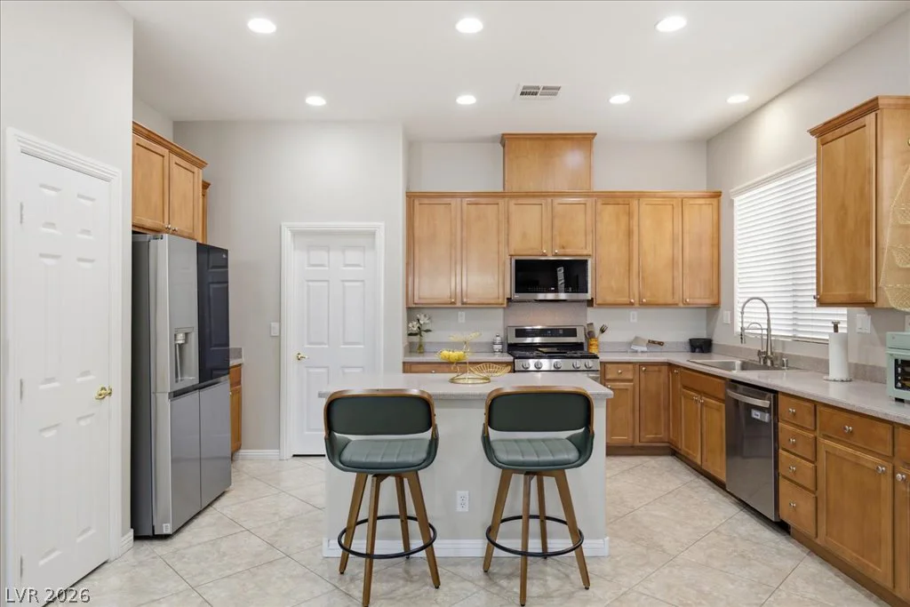6552 Arrowbear, North Las Vegas, NV 89084