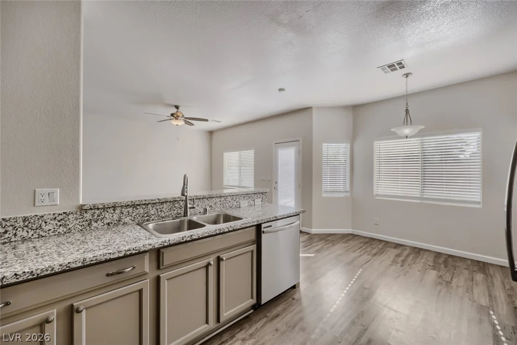5974 Gentleslope, Henderson, NV 89011