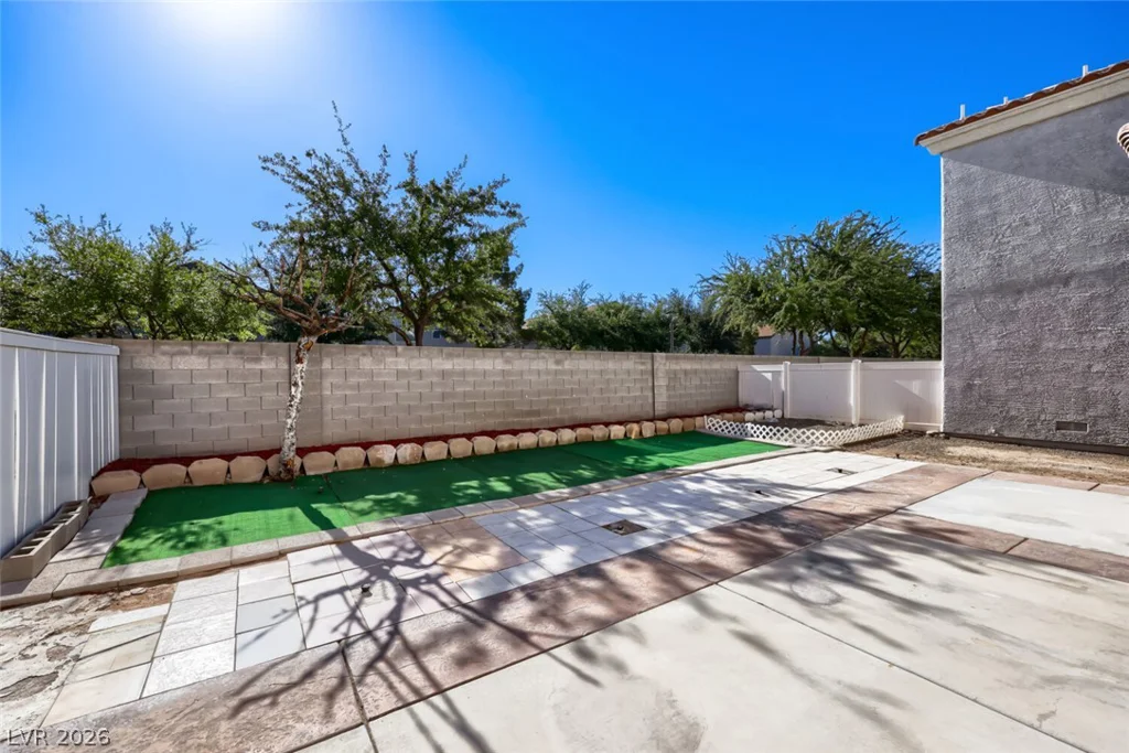 5974 Gentleslope, Henderson, NV 89011