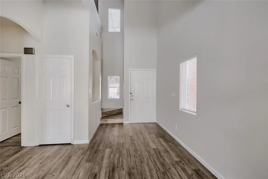 5974 Gentleslope, Henderson, NV 89011